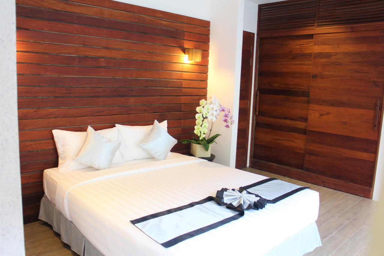 De Ninth Boutique Hotel & Spa 프놈펜 외부 사진