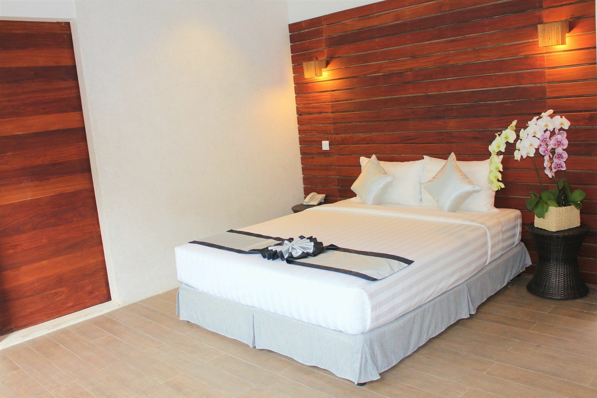 De Ninth Boutique Hotel & Spa 프놈펜 외부 사진