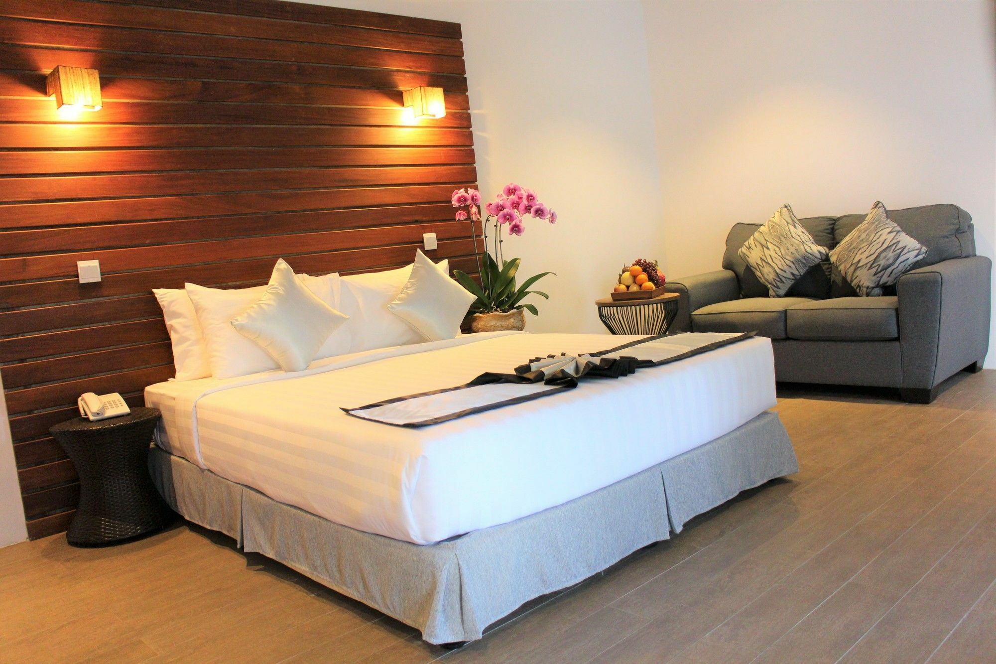 De Ninth Boutique Hotel & Spa 프놈펜 외부 사진