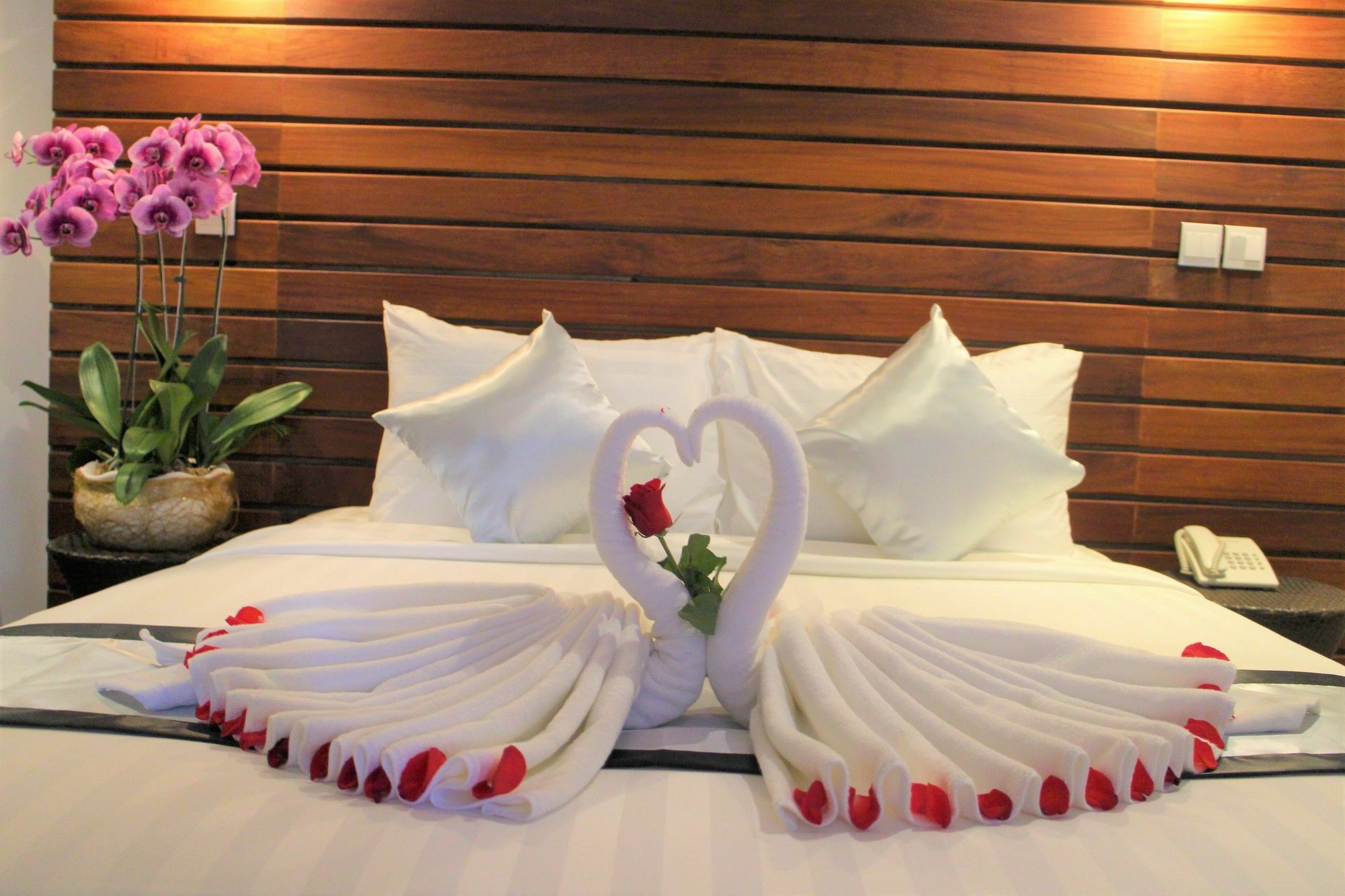 De Ninth Boutique Hotel & Spa 프놈펜 외부 사진
